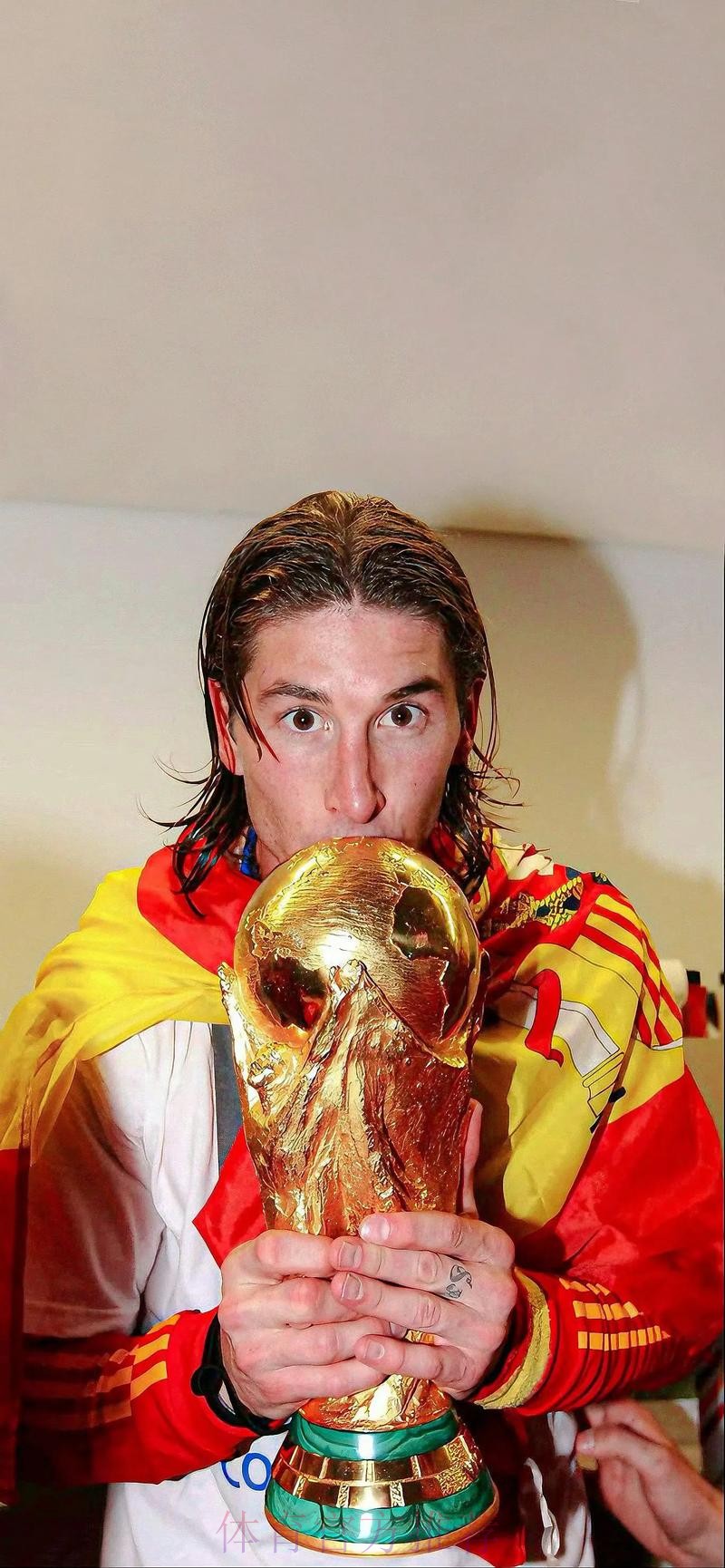 皇马厌倦了拉莫斯的沉默 若他想留队需致电老弗爷 皇马厌倦了拉莫斯的沉默 若他想留队需致电老弗爷